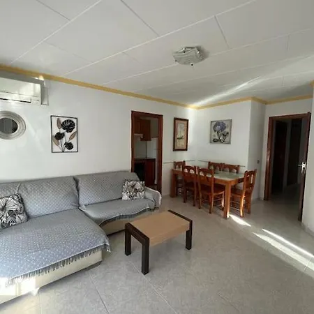 En Apartment *